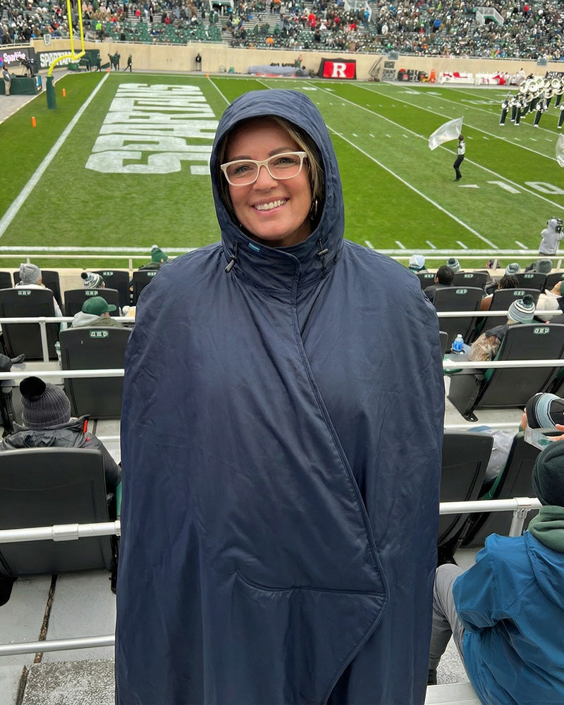 Extreme Weather Sideline Cape - Navy