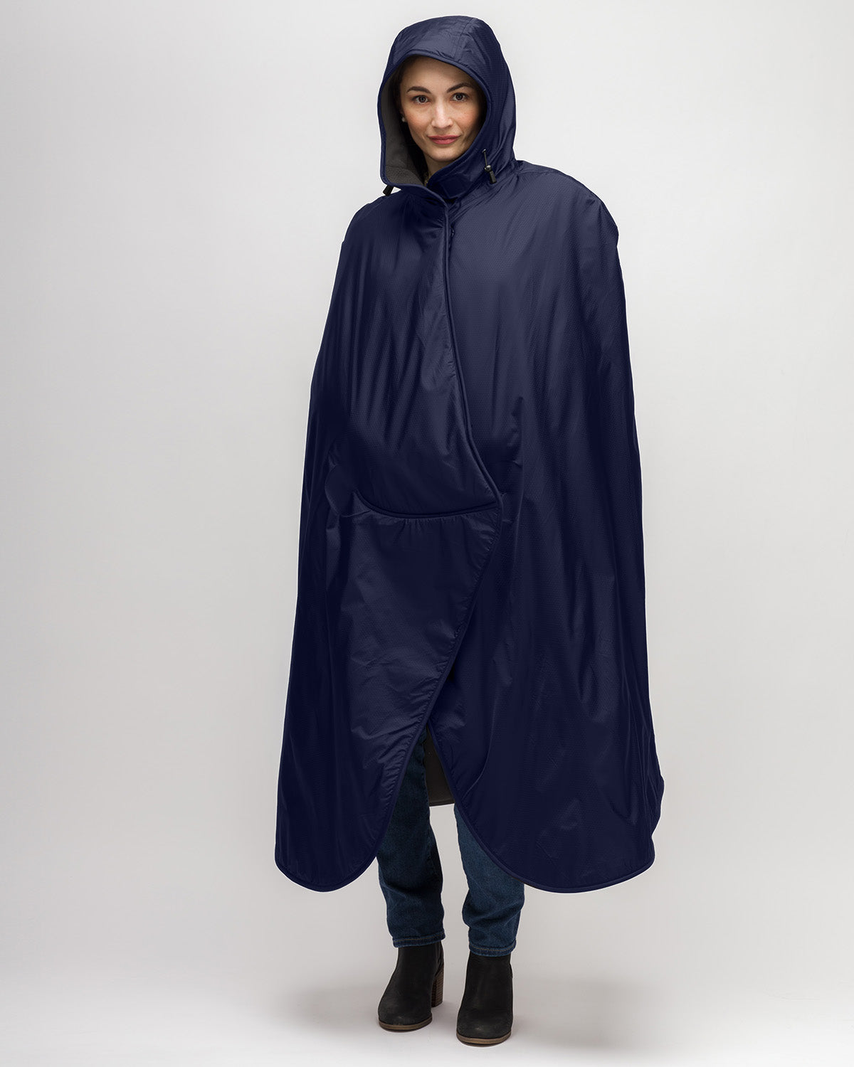 Extreme Weather Sideline Cape - Navy